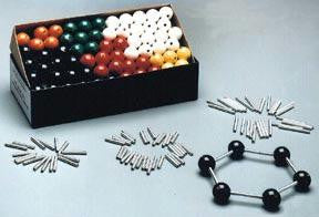 100 Atom Wooden Molecular Model Kit