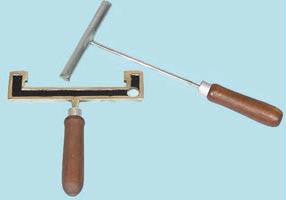 Bar & Gauge